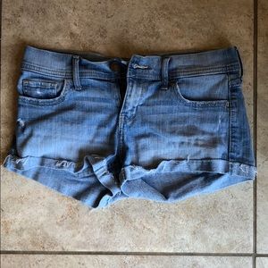 Holister light blue jean shorts, size 5